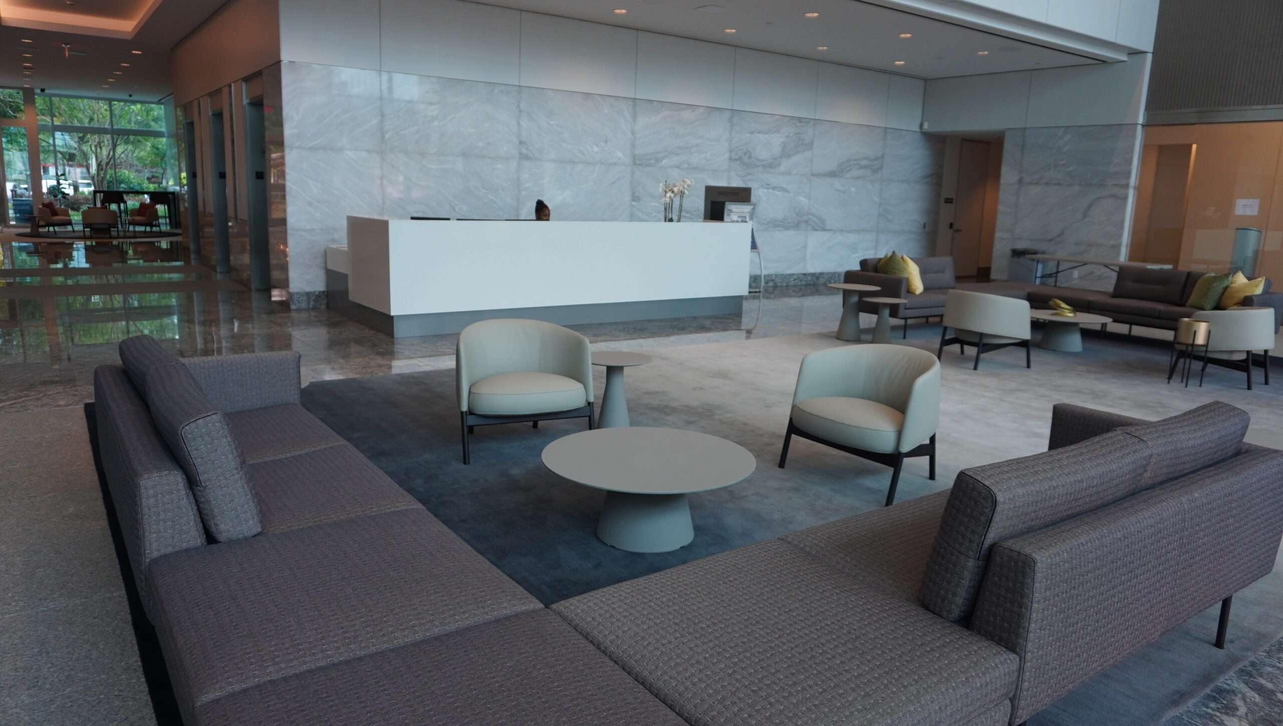 Reception desk and sectional seating in the lobby of 945 Bunker Hill Road